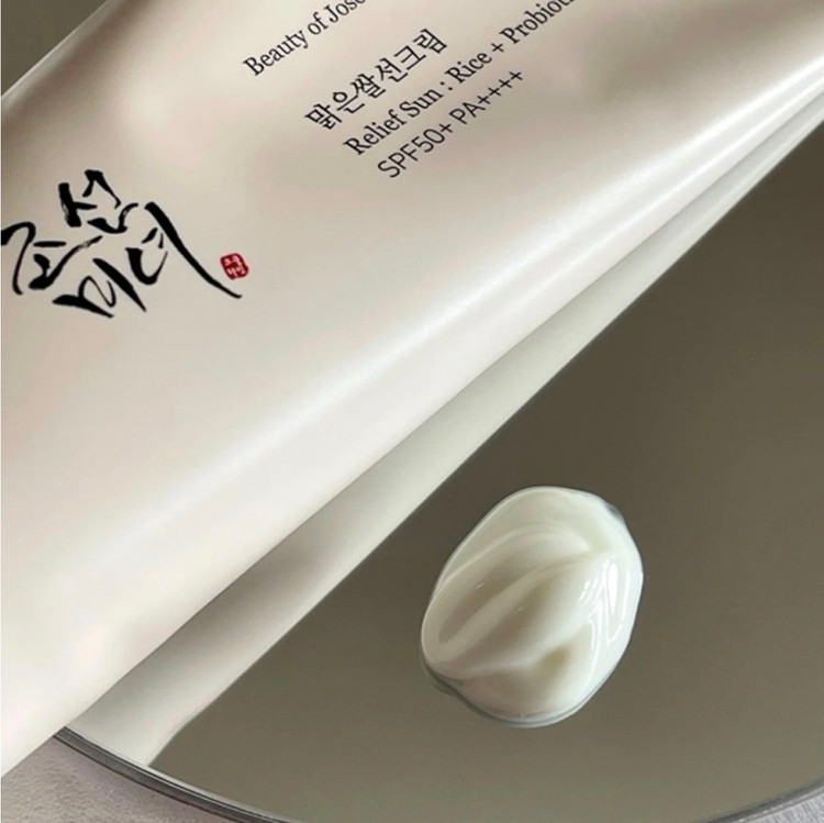 کرم ضد آفتاب بی رنگ بیوتی آف جوسان با SPF50 حجم 50 میلی لیتر